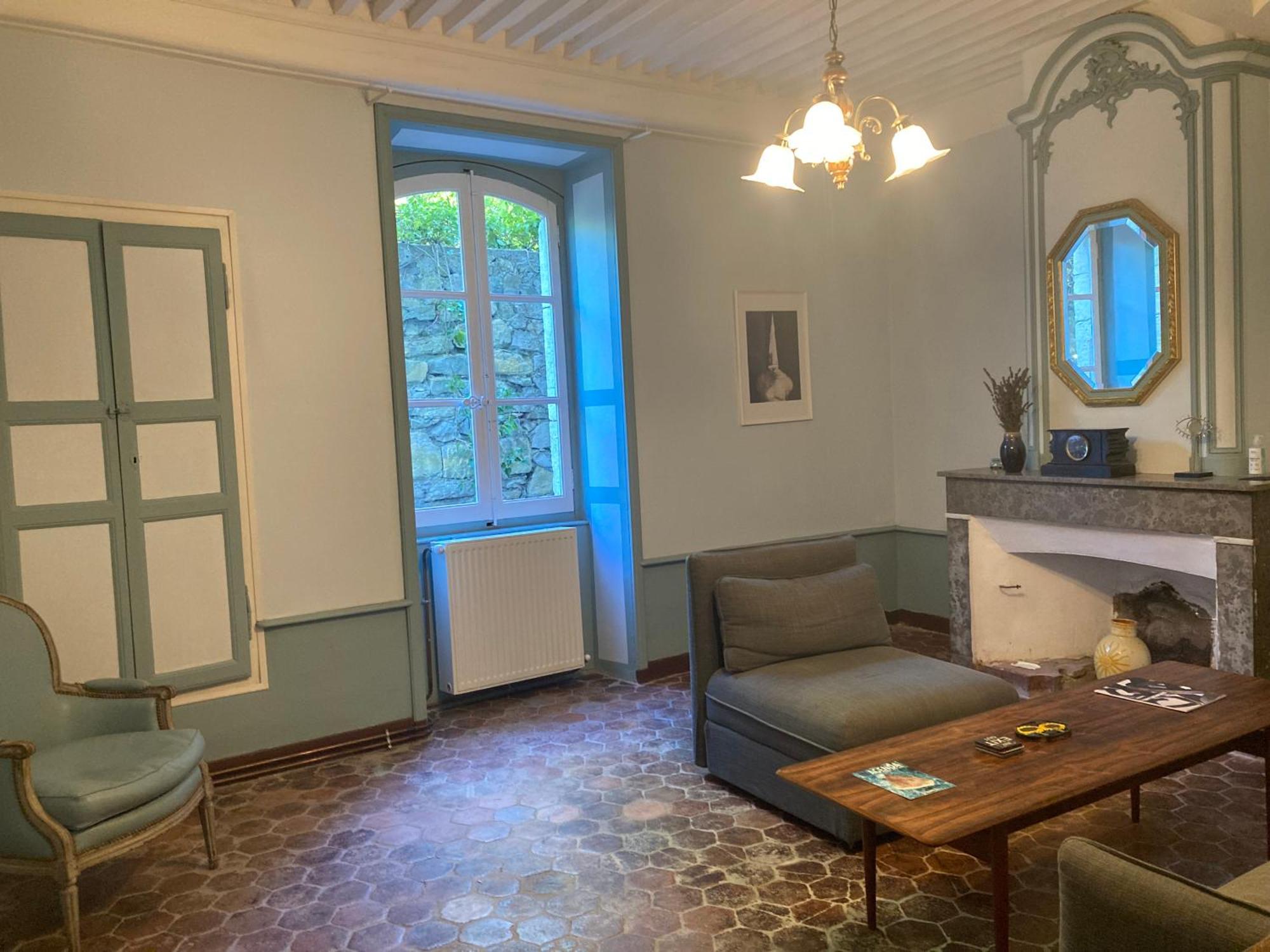 La Maison De Gabriel Villeneuve-de-Berg Dış mekan fotoğraf