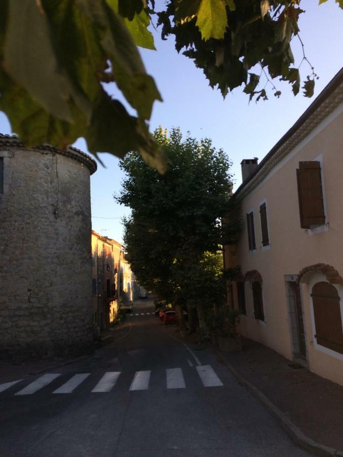 La Maison De Gabriel Villeneuve-de-Berg Dış mekan fotoğraf